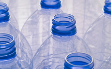 Đại học Y Harvard cảnh báo: Thói quen nhiều người mắc khiến cơ thể hấp thụ hàng triệu hạt vi nhựa mỗi ngày!