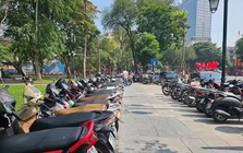 Bố trí bãi xe 800m2 gần hồ Gươm phục vụ người dân dịp Tết Nguyên đán