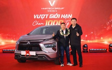 Doanh nghiệp top đầu ngành giá kệ thưởng Tết lớn - Tặng ô tô thay lời tri ân nhân viên