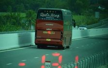 3 ngày, 250 xe khách vi phạm tốc độ trên đường cao tốc TPHCM - Vân Phong