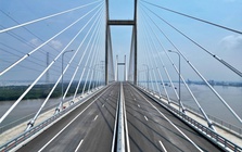 Cận cảnh cầu dây văng tĩnh không cao nhất Việt Nam