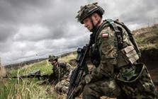 Ba Lan có kế hoạch mở rộng vũ trang tham vọng: Chủ động cho cuộc chiến cường độ cao kéo dài