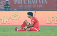 "Thở phào" với Đoàn Văn Hậu