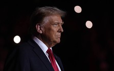 Tổng thống Mỹ tăng thuế quan từ 10% lên 15% trên toàn thế giới