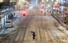 New York phong tỏa đường phố, đối diện với hiện tượng thiên nhiên tồi tệ chưa từng có trong suốt thập kỷ
