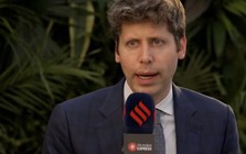 Cộng đồng lo ngại ChatGPT tốn điện, tốn nước, CEO Sam Altman phản bác: "Ăn thua gì so với con người"