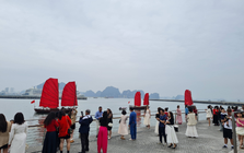 Chính thức: Tạm dừng hoạt động của thuyền buồm đỏ ven bờ vịnh Hạ Long, lý do là gì?