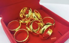 Giá vàng sáng 27/2 "hụt hơi" trước ngưỡng quan trọng