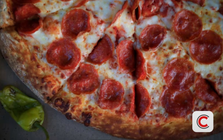 Một chuỗi pizza nổi tiếng phải đóng cửa 300 chi nhánh vì quá khó khăn, hàng chục nhân viên khối văn phòng bị sa thải