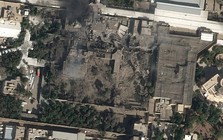 Hình ảnh vệ tinh khu nhà của lãnh đạo tối cao Iran bị phá hủy