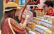 Giỏ Quà Tết Việt 2026: Tinh Nguyên tạo dấu ấn tại Saigon Centre & Takashimaya