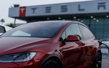 Tesla cho ra mắt phiên bản xe điện Model Y mới