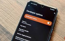 Người dùng Android, iPhone chú ý: Các ứng dụng ngân hàng sẽ không thể chuyển khoản, nạp rút tiền,... nếu điện thoại bật tính năng này