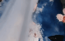 Không thể tin đây là mỹ nhân đẹp chấn động thế gian: Thần nữ bước ra từ tranh sơn dầu, bút nào vẽ cho nổi