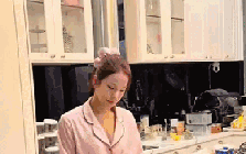 Video 18 giây của Diệp Lâm Anh khiến 2 triệu người thấy "đã”