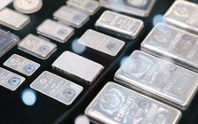 Giá bạc thỏi bật tăng sáng ngày 9/2