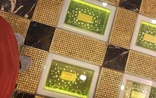 20 năm trước, "vứt" hàng chục thỏi vàng xuống nền chỉ để trang trí, doanh nghiệp này thoát hiểm ngoạn mục nhờ đào lên bán lúc giá liên tục phát đỉnh