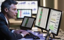 Phiên 9/2: Khối ngoại tiếp đà bán ròng, ngược chiều tung gần 200 tỷ gom một cổ phiếu ngân hàng