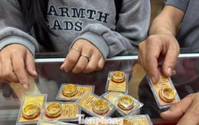 Người mua vàng lãi đậm?