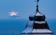 Giá dầu tăng cao, ông Putin ra thông báo: Nga sẵn sàng cung cấp dầu mỏ và khí đốt cho châu Âu với một điều kiện