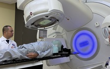 Máy xạ trị mới rút ngắn thời gian điều trị còn 2-3 phút