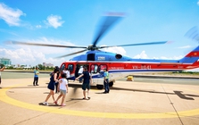 Chuyến bay trực thăng vòng quanh TP.HCM có giá lên tới 18 triệu/người: Trải nghiệm có 1-0-2 ngắm trọn rừng ngập mặn đến cung đường biển