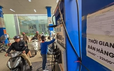 Một trường học ở TPHCM hỗ trợ phụ cấp xăng xe cho giảng viên