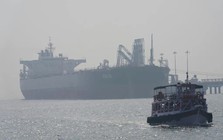 Iran cho phép 2 tàu chở dầu Ấn Độ đi qua eo biển Hormuz