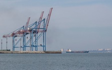 Tàu chở dầu bị tấn công ngoài khơi bờ biển Nga