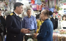 Lý do cán bộ thuế đến chợ gặp tiểu thương