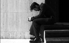 Đàn ông ai cũng muốn mình là The Best, nhưng ít ai nói thật mình đang stress tới mức nào