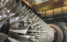 Cỗ máy 220 tấn của Nga mang ý nghĩa sống còn đối với "xứ sở Bạch Dương"