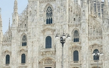 Nhạc sĩ Minh Khang đi chơi golf, du lịch nước ngoài liên tục