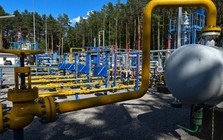 Giá khí đốt tăng dựng đứng sau cuộc tấn công của Iran