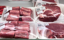 Mua sườn đóng khay trong siêu thị, nhân viên nói chi tiết "vàng" nhiều người không hề biết