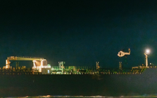 Chiến dịch chớp nhoáng ở châu Âu: Tàu chở dầu Nga treo cờ quốc gia khác đang di chuyển bất ngờ bị vây bắt