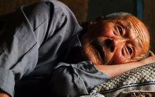 Lần lượt thuê giúp việc chăm sóc tại nhà và sống trong viện dưỡng lão, cụ ông 88 tuổi phát hiện nơi tuyệt vời để dưỡng già