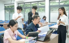 Thu nhập giảng viên trường tốp đầu TPHCM lên tới 85 triệu đồng