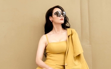 NSƯT là ngoại lệ của Vbiz: 49 tuổi vẫn trẻ đẹp không thể tả, body mướt mượt ăn đứt gái 18