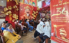 Diễn biến ở tiệm vàng khi giá giảm về dưới 170 triệu đồng/lượng