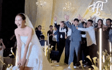 Hành động bất ngờ của Văn Toàn trong đám cưới MC Mù Tạt