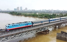 Nguy cơ đứt gãy vận tải nếu dừng chạy tàu vào trung tâm Hà Nội