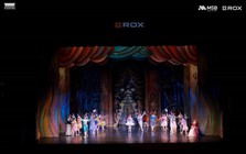 Khán giả Hà Nội say mê thế giới kỳ ảo của “Kẹp hạt dẻ”