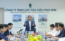 Thủ tướng làm việc tại Nhà máy Lọc hóa dầu Nghi Sơn, khảo sát địa điểm xây kho dầu chiến lược