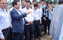 Thủ tướng khảo sát địa điểm xây dựng kho dự trữ xăng dầu chiến lược tại Thanh Hóa