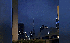 VIDEO: Cảnh tượng mưa bão dữ dội ở Dubai