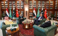 Loạt quốc gia bàn cách xử lý điểm nghẽn dầu mỏ Hormuz: lập liên minh quản lý, thu phí qua Eo biển Hormuz