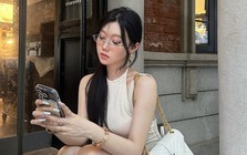 Người EQ thấp thích nhất 3 kiểu cầm điện thoại