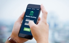 Điện thoại xuất hiện dấu hiệu này: Liên hệ ngay ngân hàng để khóa khẩn cấp tài khoản