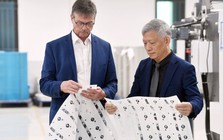 Làm loại giấy in tiền khiến tội phạm làm giả đầu hàng, doanh nghiệp Việt nhận được cam kết dành riêng một công nghệ đặc biệt từ Tập đoàn Đức 130 năm